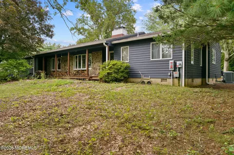 95 Holmes Mill Rd, Cream Ridge, NJ 08514