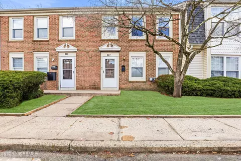 147 Stratford Pl #5, Lakewood, NJ 08701