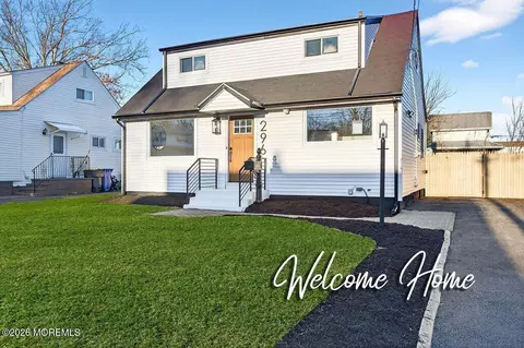 296 Herbert Ave, Old Bridge, NJ 08857