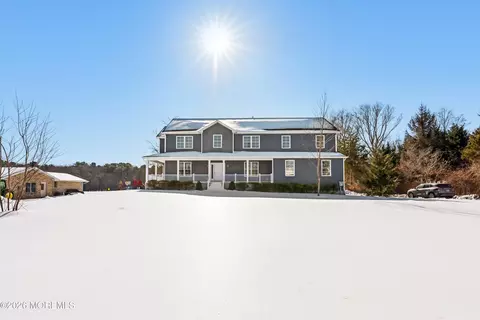 140 Locust Ave, Howell, NJ 07731