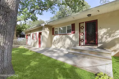 313 Miller Rd, Lakewood, NJ 08701