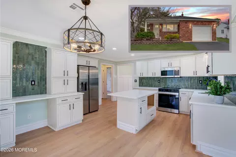 9 Port Royal Dr, Toms River, NJ 08757
