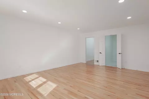 Bedroom - 463 Cottrell Rd, Matawan, NJ 07747 photo 2 of 4