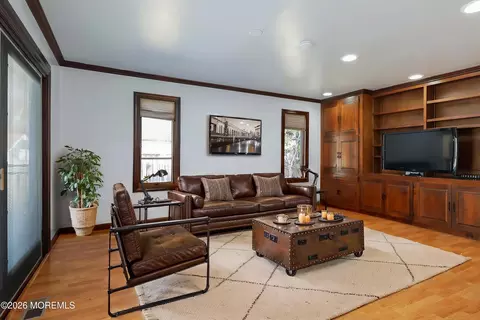 Living - 463 Cottrell Rd, Matawan, NJ 07747 photo 3 of 8