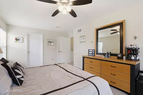 Bedroom - 16 Diamond Ln, Howell, NJ 07731 photo 2 of 5