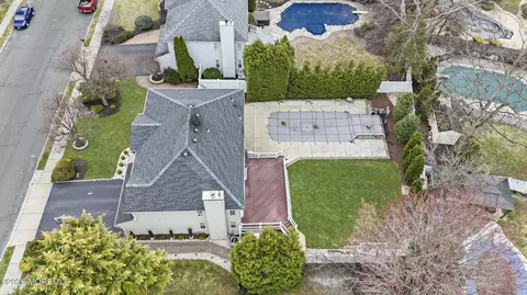 View/Area - 16 Diamond Ln, Howell, NJ 07731 photo 2 of 9