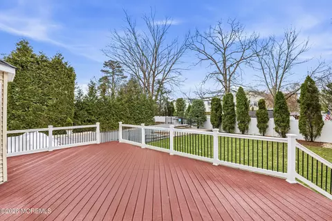 Exterior - 16 Diamond Ln, Howell, NJ 07731 photo 5 of 9