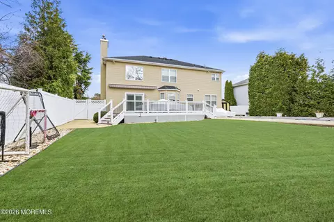 Exterior - 16 Diamond Ln, Howell, NJ 07731 photo 6 of 9