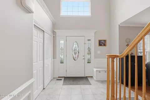 Entry Way - 16 Diamond Ln, Howell, NJ 07731 photo 2 of 3