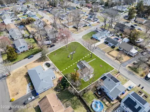 View/Area - 744 Pine Dr, Brick, NJ 08723 photo 4 of 11