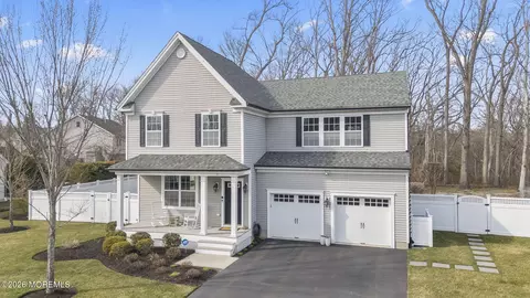 5 Hogans Way, Neptune City, NJ 07753