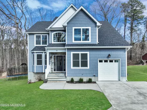 15 Michelle Ave, Old Bridge, NJ 08857