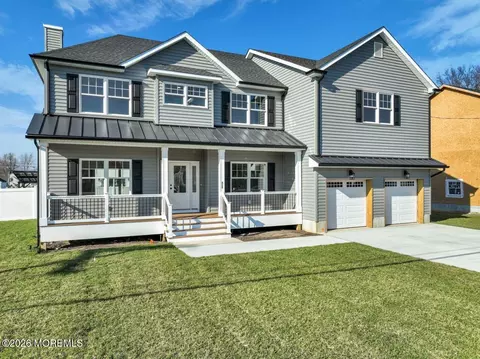 513 Washington Ave, Union Beach, NJ 07735