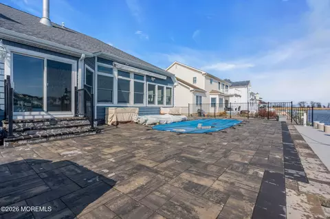 Exterior - 706 Fairview Ln, Forked River, NJ 08731 photo 6 of 8