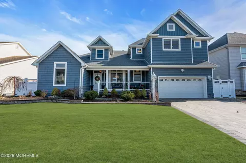 706 Fairview Ln, Forked River, NJ 08731