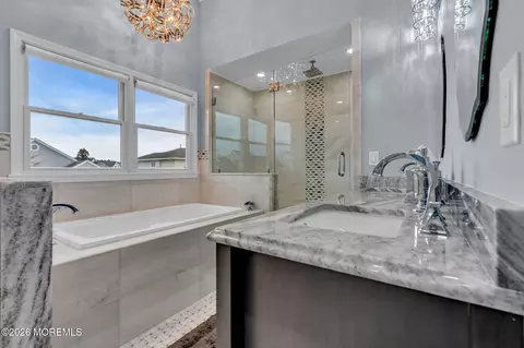 Bath - 706 Fairview Ln, Forked River, NJ 08731 photo 6 of 6
