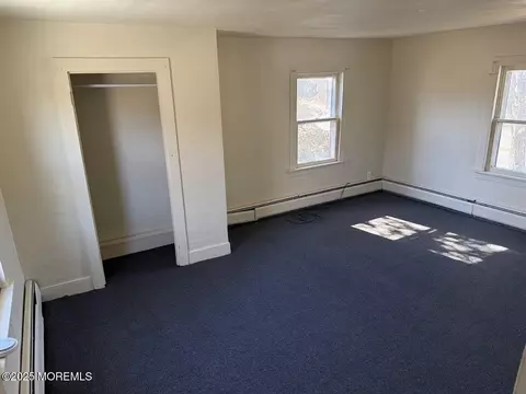 624 Main St, Eagleswood, NJ 08092