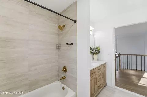 Bath - 781 Harmony Rd, Jackson, NJ 08527 photo 3 of 5