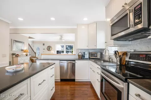 363 Roberts Ave, Seaside Park, NJ 08752 photo 21