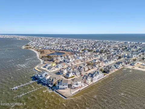 363 Roberts Ave, Seaside Park, NJ 08752 photo 50