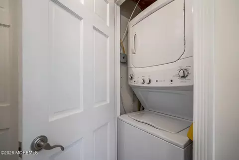 363 Roberts Ave, Seaside Park, NJ 08752 photo 30