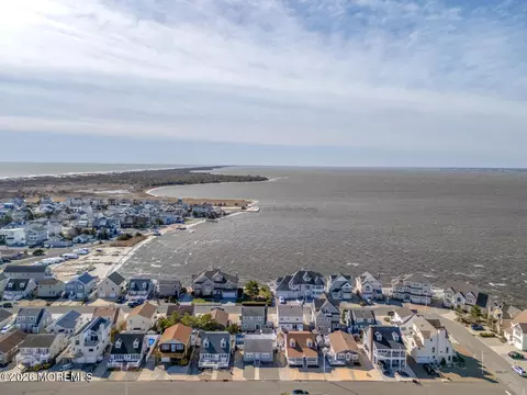 363 Roberts Ave, Seaside Park, NJ 08752 photo 48