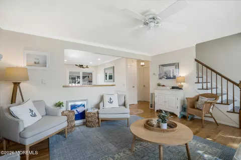 363 Roberts Ave, Seaside Park, NJ 08752 photo 17