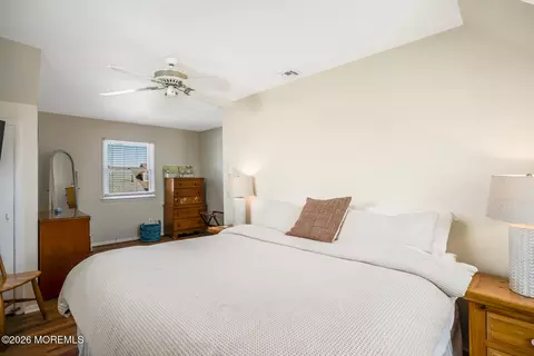 363 Roberts Ave, Seaside Park, NJ 08752 photo 32