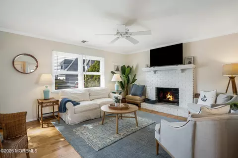 363 Roberts Ave, Seaside Park, NJ 08752 photo 14