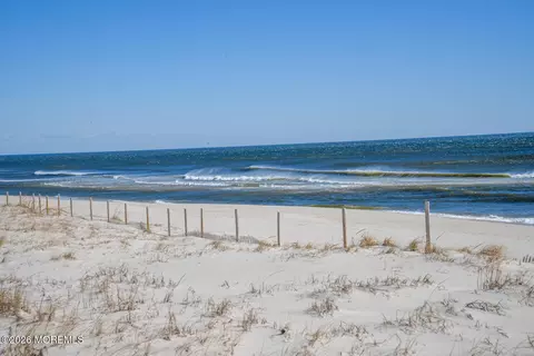 363 Roberts Ave, Seaside Park, NJ 08752 photo 45