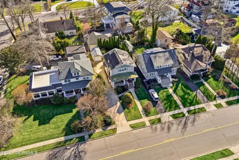 304 Grassmere Ave, Interlaken, NJ 07712