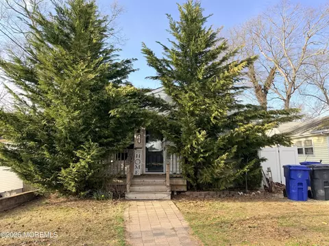 107 Morris Blvd, Toms River, NJ 08753