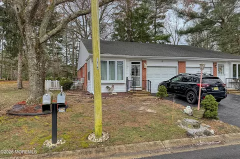 150 Constitution Blvd #A, Whiting, NJ 08759