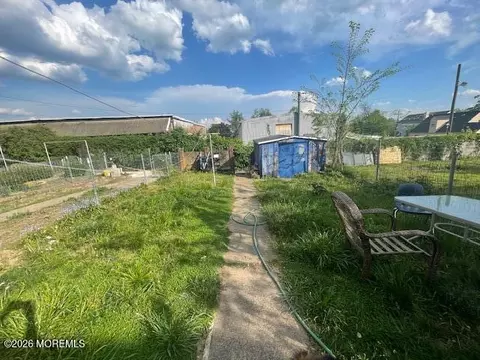 926 Ohio Ave, Trenton, NJ 08638
