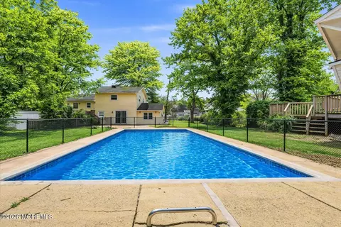 Exterior - 90 E Connecticut Concourse, Jackson, NJ 08527 photo 3 of 7