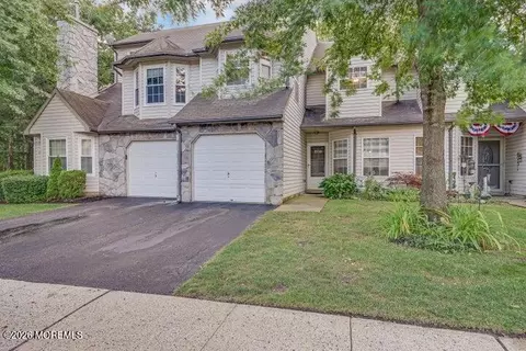 4005 Cleveland St, Toms River, NJ 08755