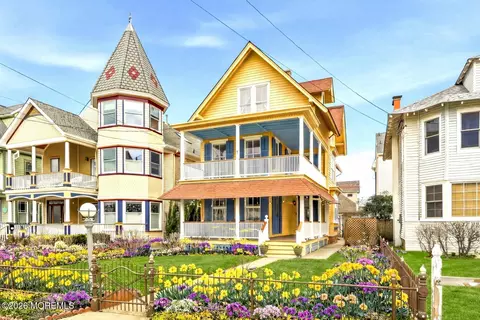 5 Seaview Ave, Ocean Grove, NJ 07756
