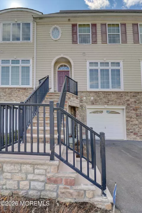 12 Jensen Ct, Old Bridge, NJ 08857