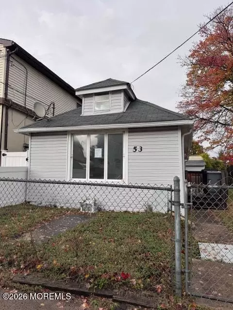 53 Navesink Ave, North Middletown, NJ 07748