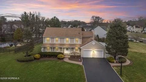 323 Adams Ct, Manalapan, NJ 07726