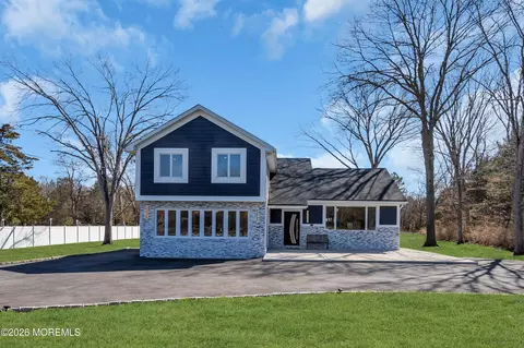 64 Stevens Rd, Toms River, NJ 08755
