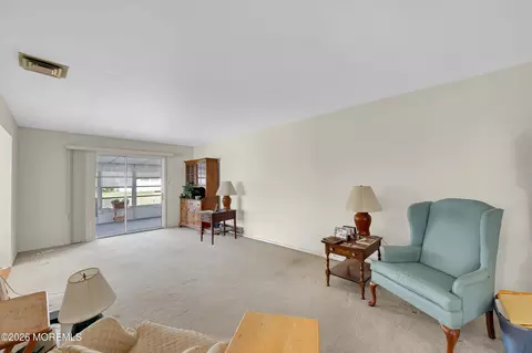 Living - 11 The Blvd, Brick, NJ 08724 photo 1 of 4