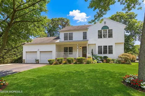 579 Harbor Rd, Brick, NJ 08724