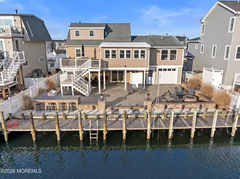 304 Morris Blvd, Beach Haven West, NJ 08050