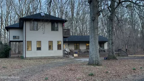 59 Falson Ln, Morganville, NJ 07751