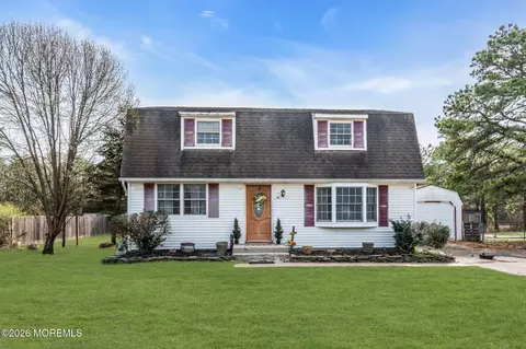 46 Tecumseh Trl, Browns Mills, NJ 08015
