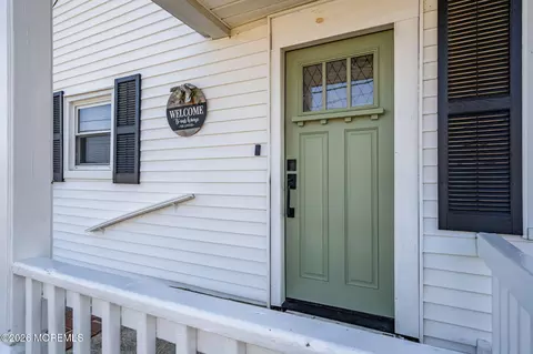 Exterior - 82 Clearwater Dr, Waretown, NJ 08758 photo 1 of 11