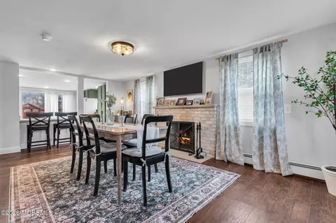 Dining - 82 Clearwater Dr, Waretown, NJ 08758 photo 2 of 6