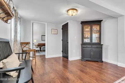 Entry Way - 82 Clearwater Dr, Waretown, NJ 08758 photo 2 of 4
