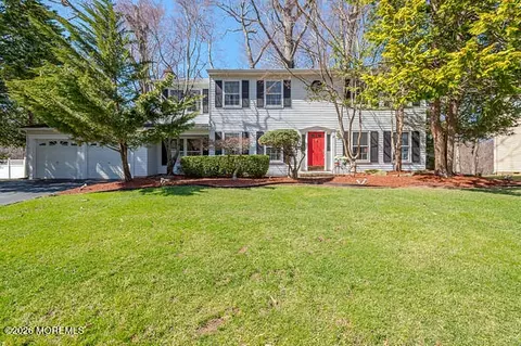 25 Whitney Dr, Marlboro, NJ 07746
